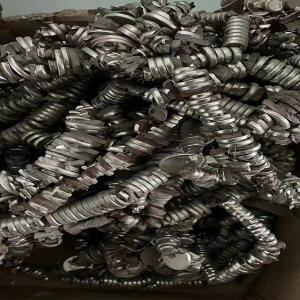 中山市收购废旧共享单车磁铁回收 磁选机强磁回收 磁力吊强磁回收